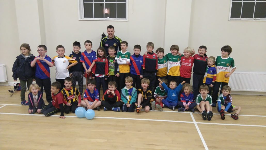 Offaly star Brian Carroll visits Rath Hall 2015 winter hurling programme u8s